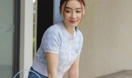 到处逛的娱乐圈吃瓜人,跟随潮流，畅游八卦海洋